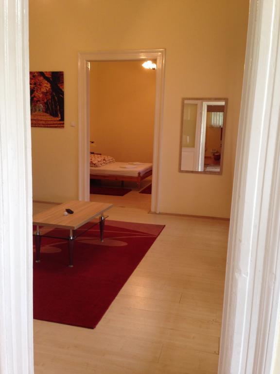 Peterfia Apartman Debrecín Exteriér fotografie